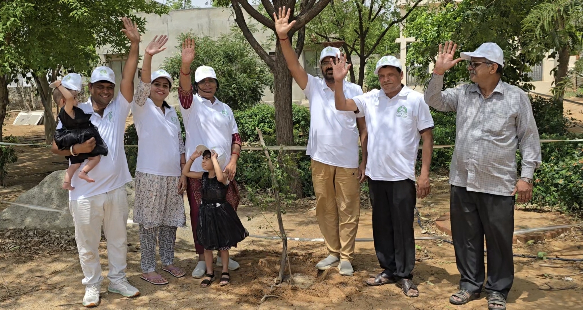 हरियाली का संदेश – वृक्षारोपण अभियान