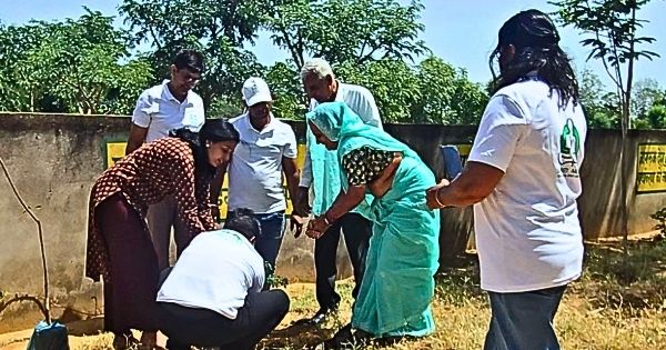 Srishtimitra members planting trees at Piprali School
